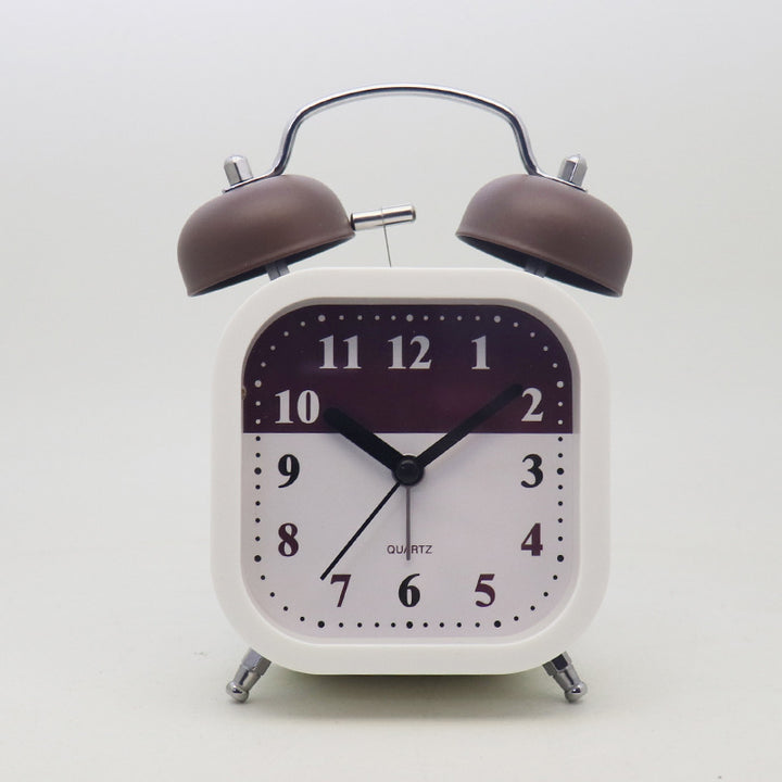 Quarz Alarm Clock in Modern Retro Style Stornfield