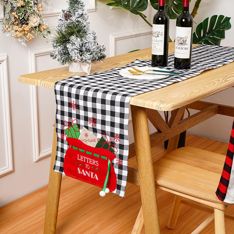 Festive Table Runner Stornfield