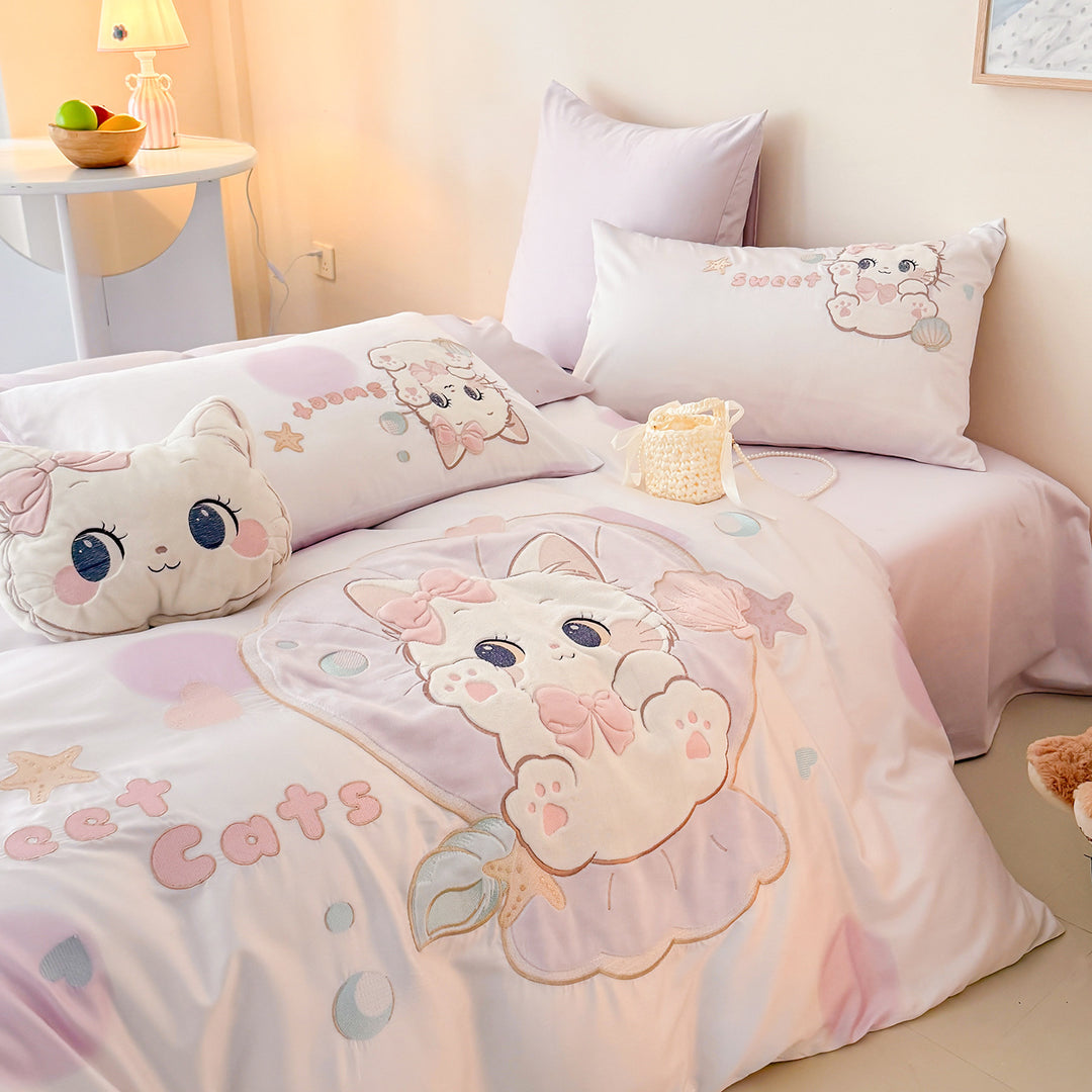 Embroidered Cat-Themed Satin Duvet Cover Set with Plush Decorative Pillow