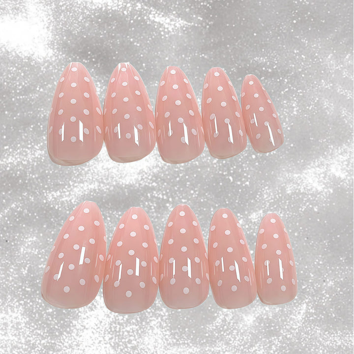 Decorative Polka Dot Press-On Nails Stornfield