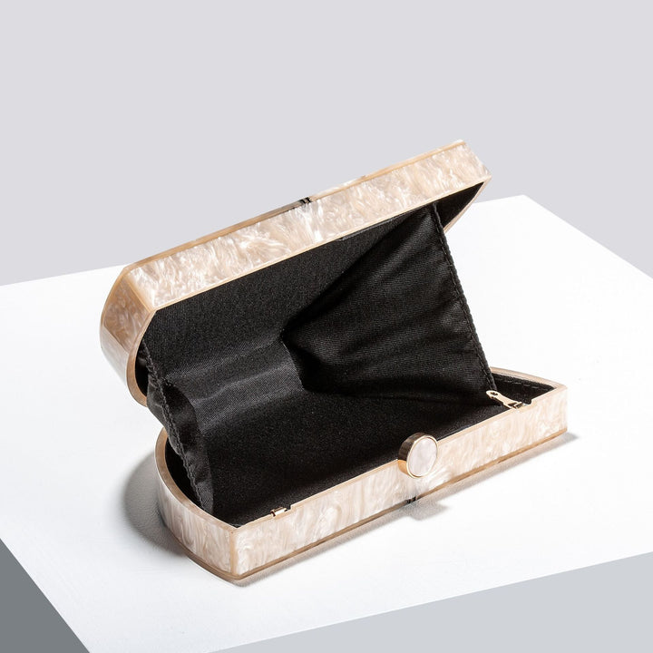 Geometric Resin Clutch