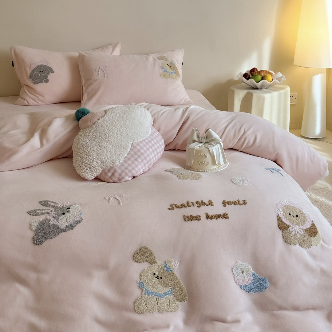 Embroidered Plush Animal Microfiber Duvet Cover Set with Pillow Shams