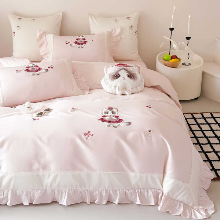 Ruffled Satin-Feel Embroidered Kitten Motif Duvet Cover Set with Plush Decorative Pillow