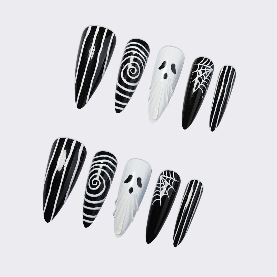 Fake nail set with spooky Halloween designs Stornfield