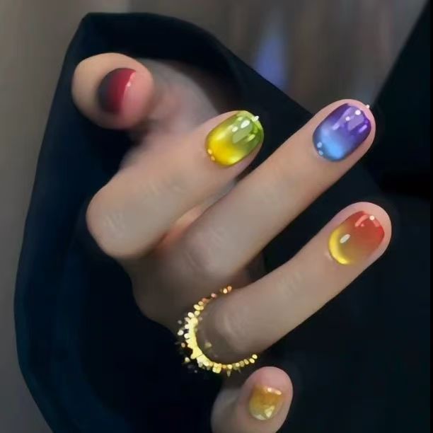 Gradient Ombre Press-On Nails Stornfield