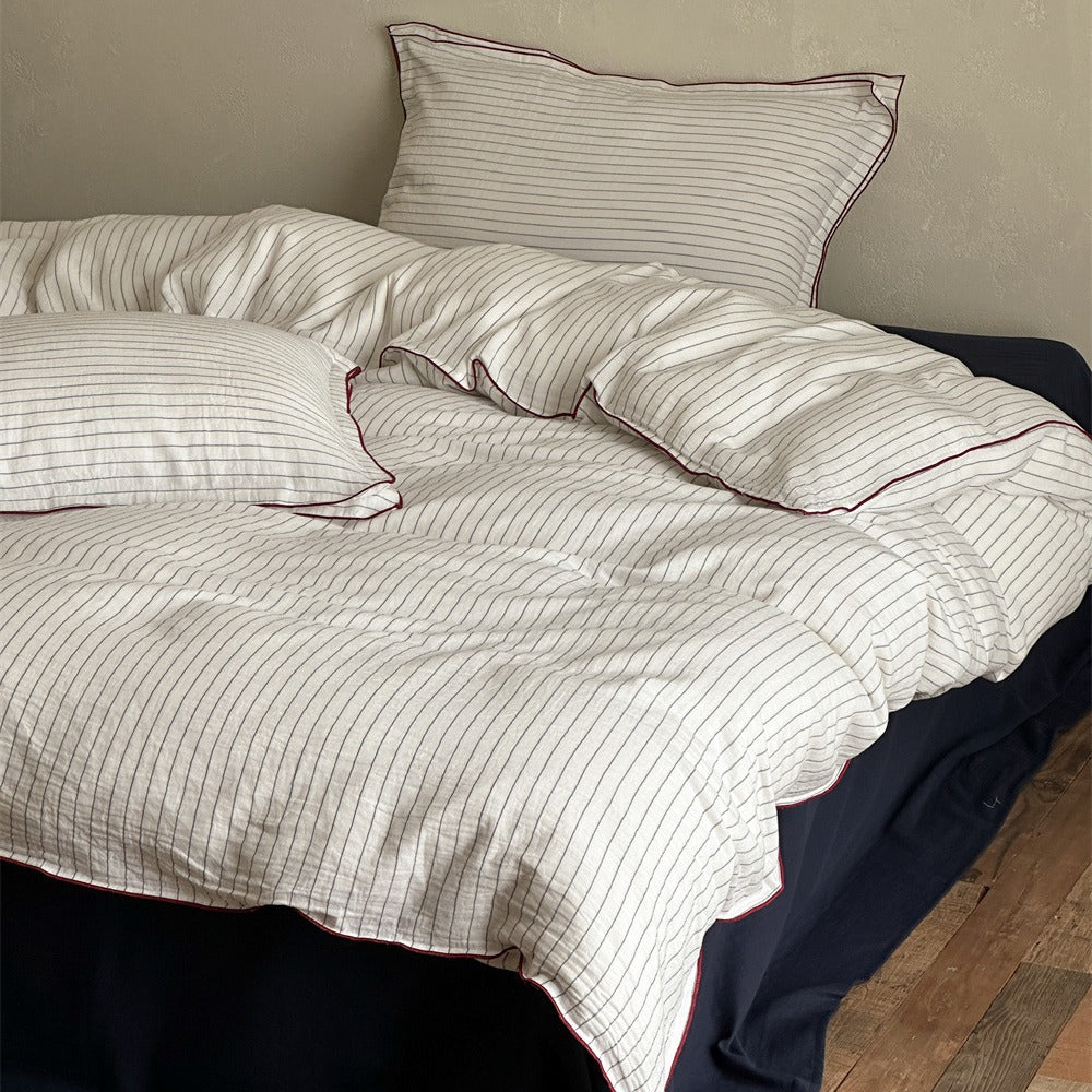 Striped Duvet Cover Set with Contrast Piped Edge and Matching Pillow Shams