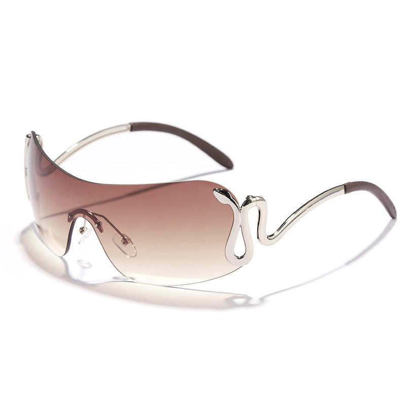 Women's fashionable futuristic sunglasses with curved frame Stornfield