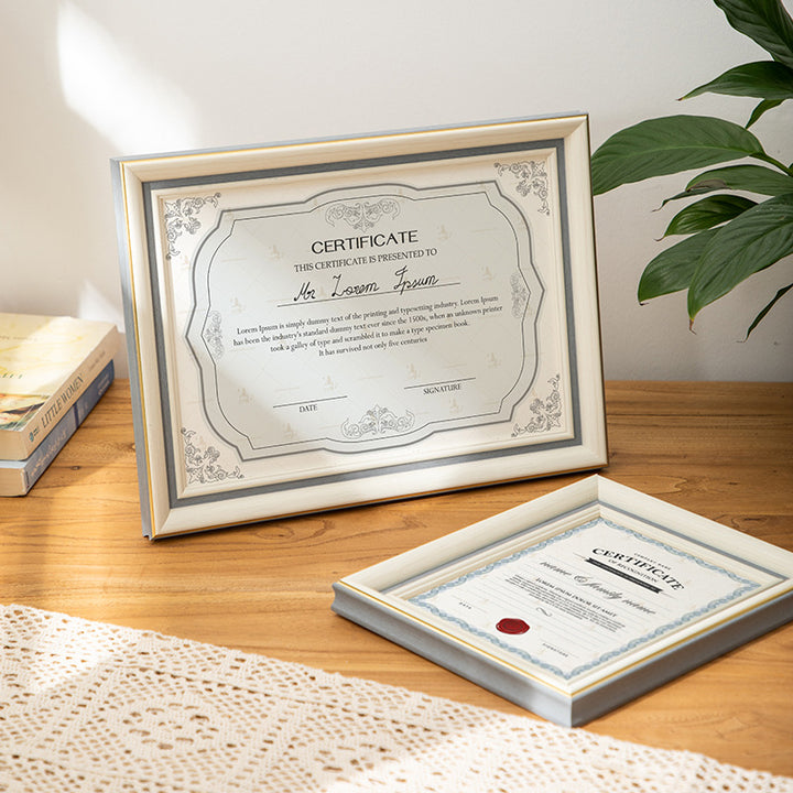 Elegant Wooden Tabletop Picture Frame