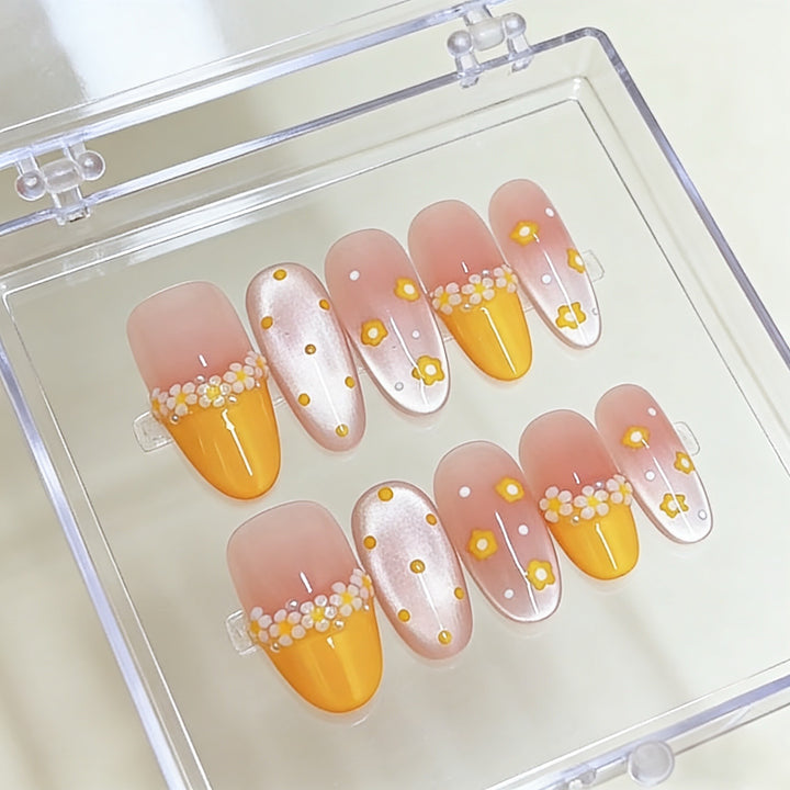 Artistic Floral-Designed Press-On Nail Set Stornfield