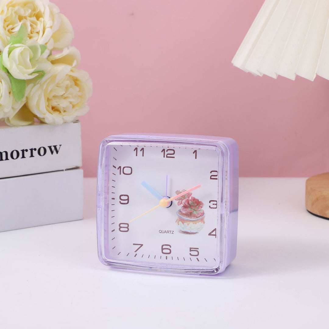 Funny desk clock in apple design Stornfield