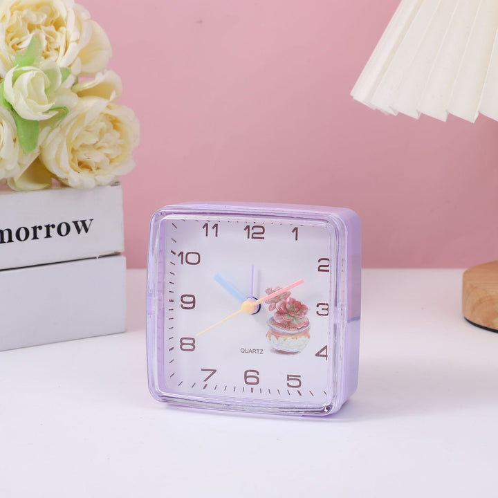 Funny desk clock in apple design Stornfield