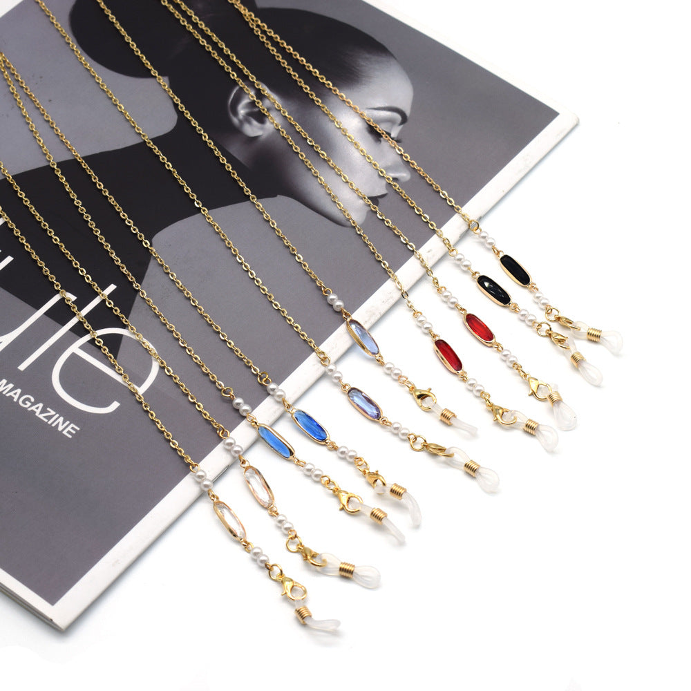Elegant Eyewear Chain with Decorative Accents Stornfield