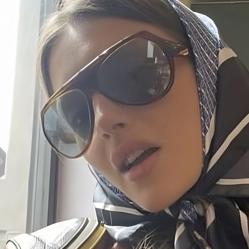 Ladies' fashionable oversized sunglasses with sporty design Stornfield