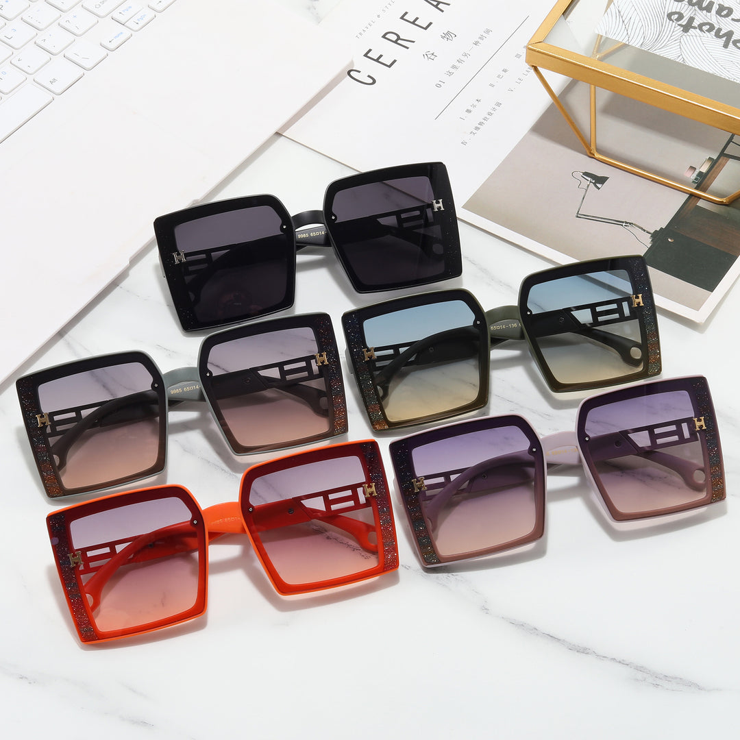 Women’s fashionable sunglasses with extravagant, rectangular frame Stornfield