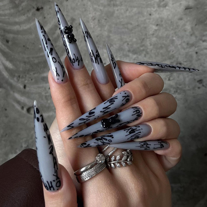 Glamorous long lace nails Stornfield