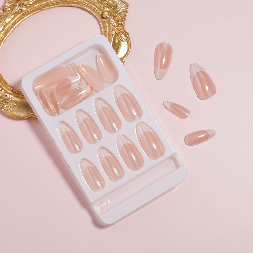 Elegant French Tip Nail Art Set Stornfield