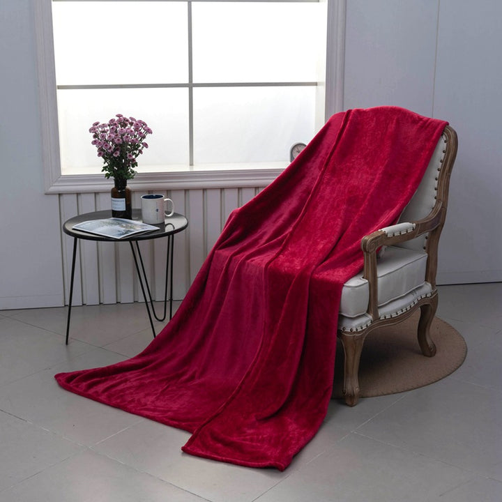 Women especially cozy and warming plush blanket Stornfield