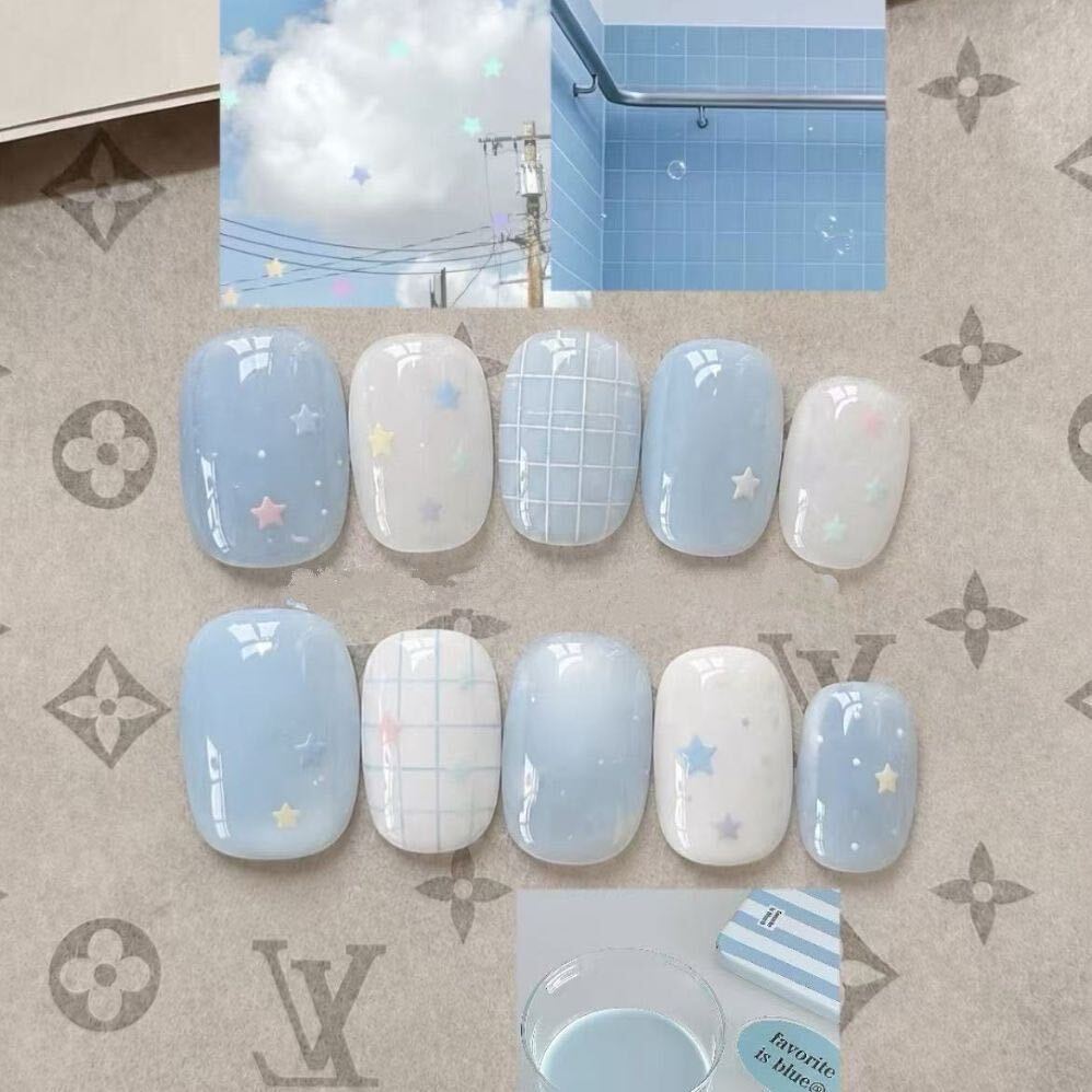 Elegant Press-On Nail Art Set with Bow and Dots Stornfield
