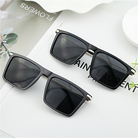 Women elegant square designer sunglasses Stornfield