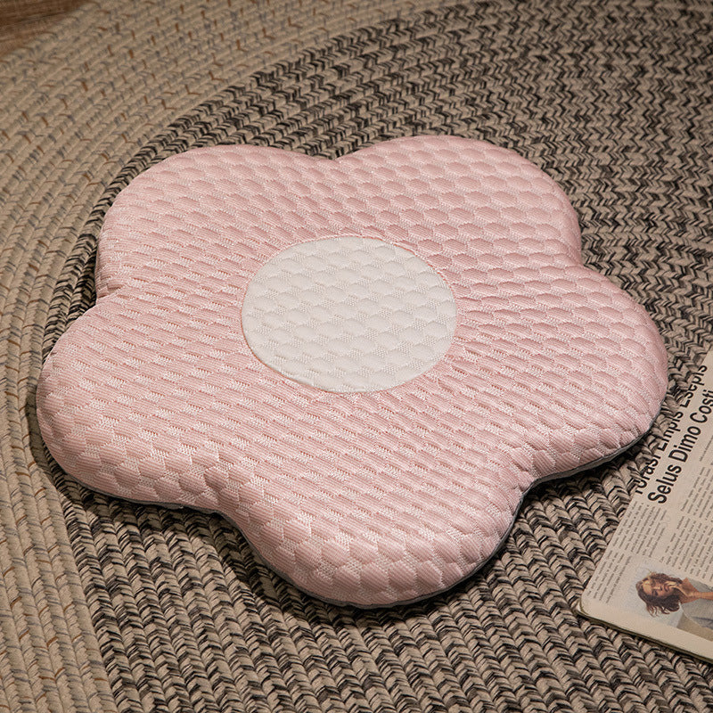 Flower cushion with breathable surface Stornfield