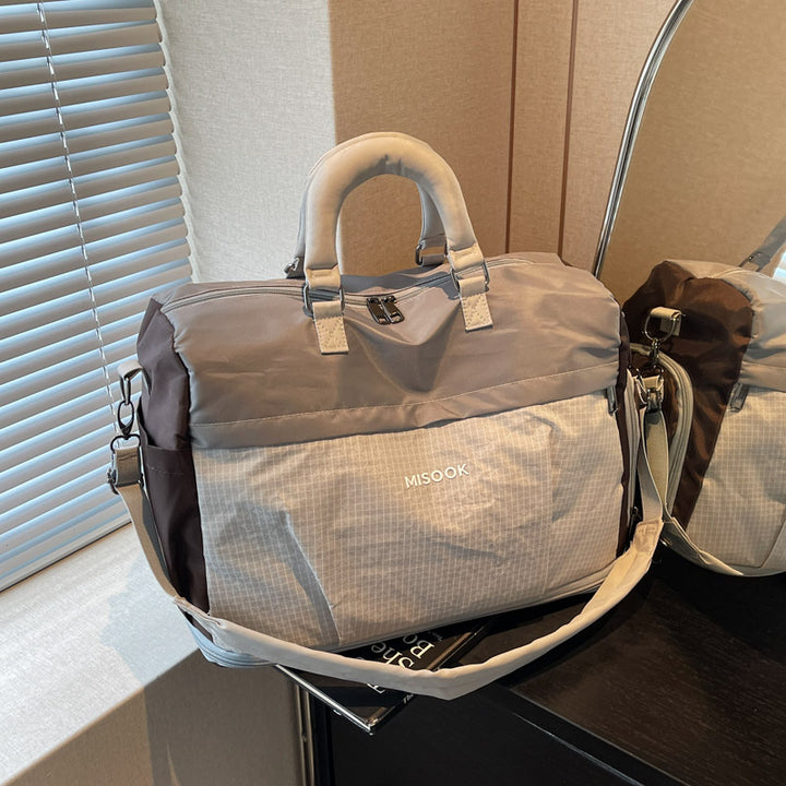 Women stylish sports and travel bag Stornfield