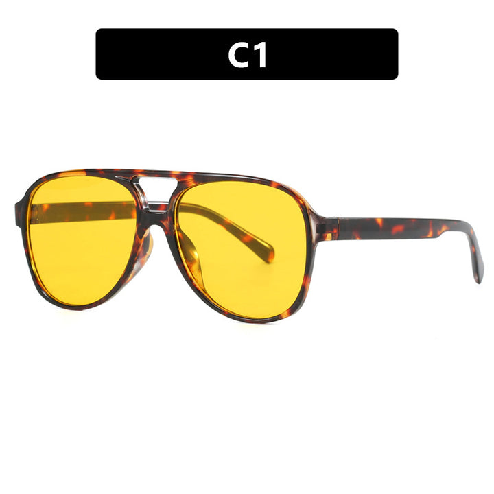 Women's oversized sunglasses in sporty-elegant design Stornfield