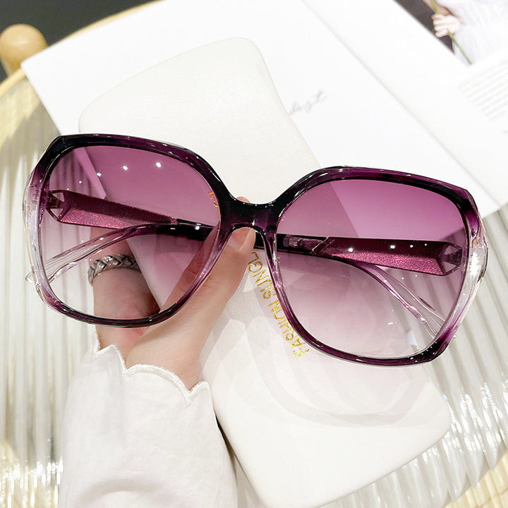 Women's oversized sunglasses in elegant butterfly design Stornfield