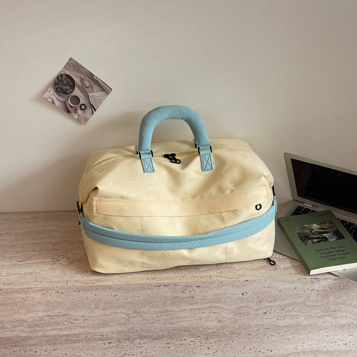 Leisure and Travel Bag with Versatile Compartment Design Stornfield
