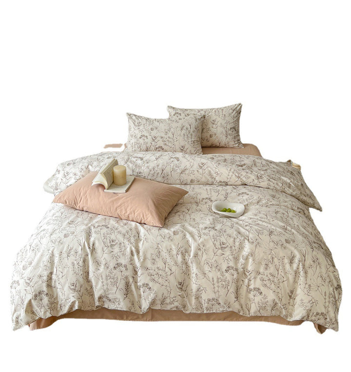 Bedding set made of soft cotton satin with fine botanical sketch print and pillowcases