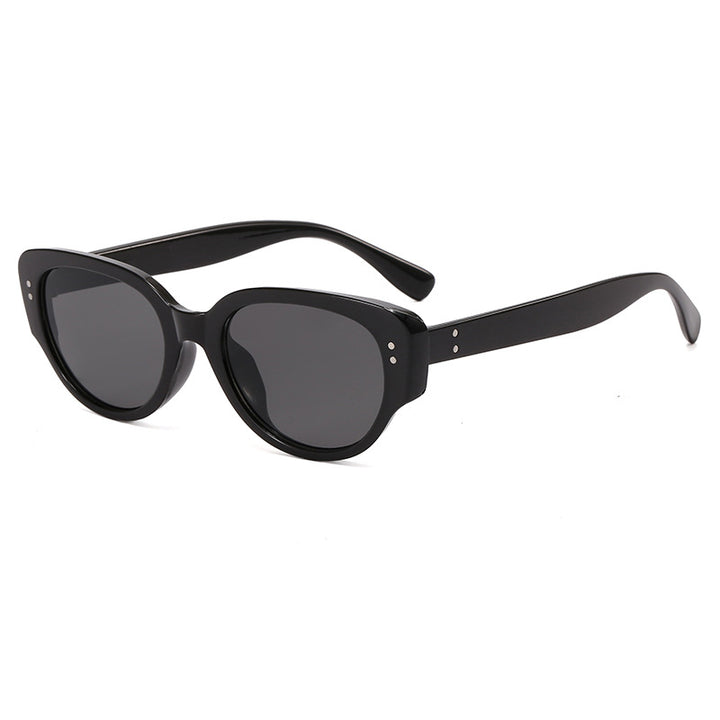 Women's fashionable sunglasses with striking design Stornfield