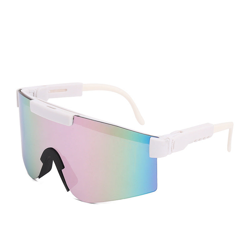 Women's Sporty Statement Sunglasses in Modern Design Stornfield