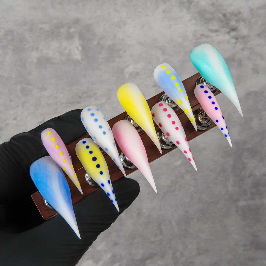 Artistic Stiletto Press-On Nail Design Set