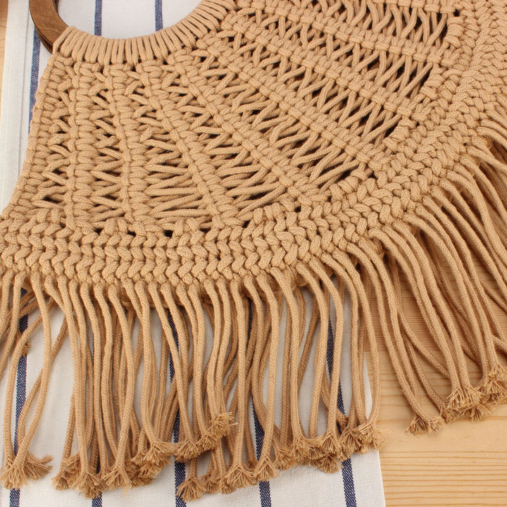 Handbag with Fringed Macramé Design Stornfield