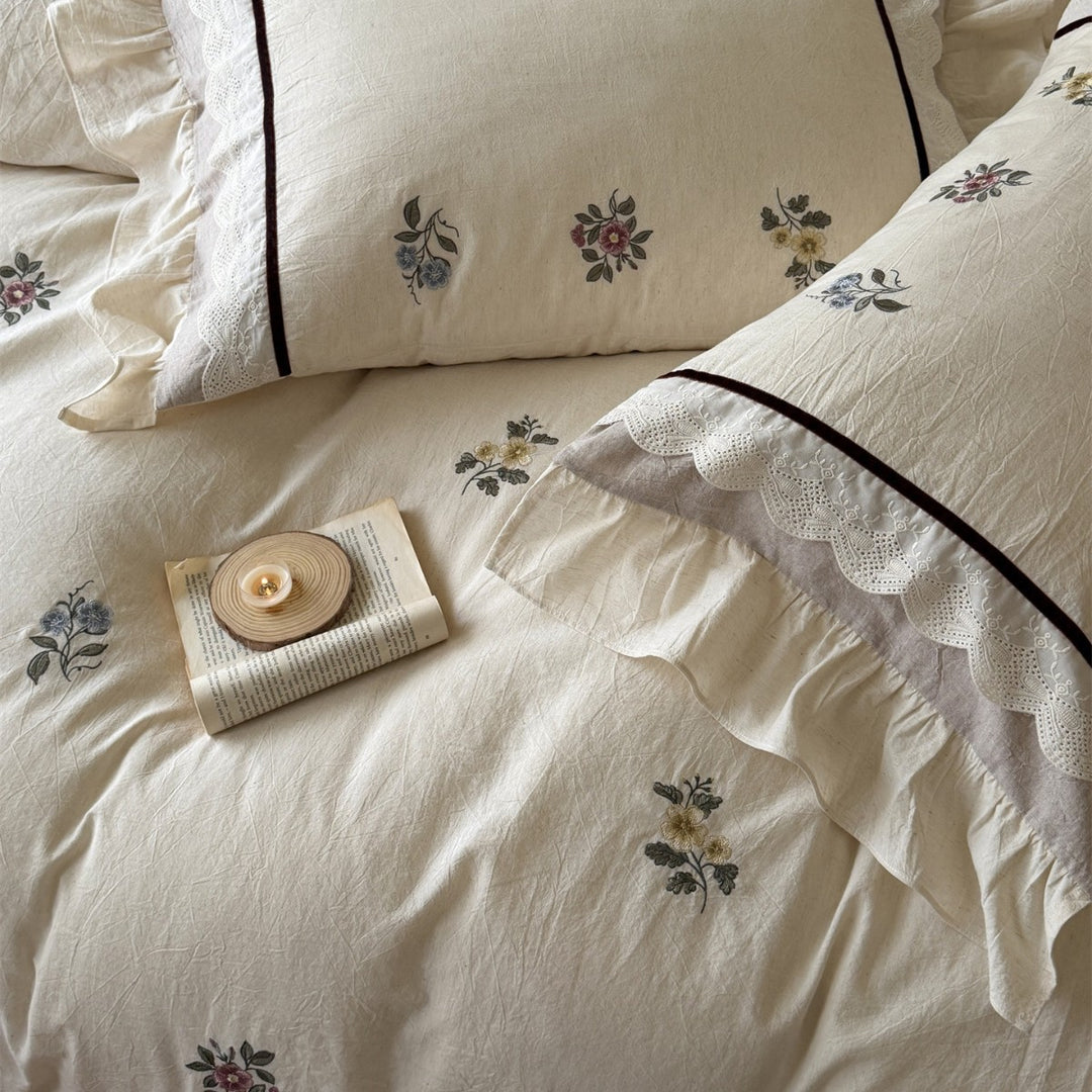 Vintage-Inspired Embroidered Cotton-Linen Duvet Cover Set with Frilled Pillow Shams