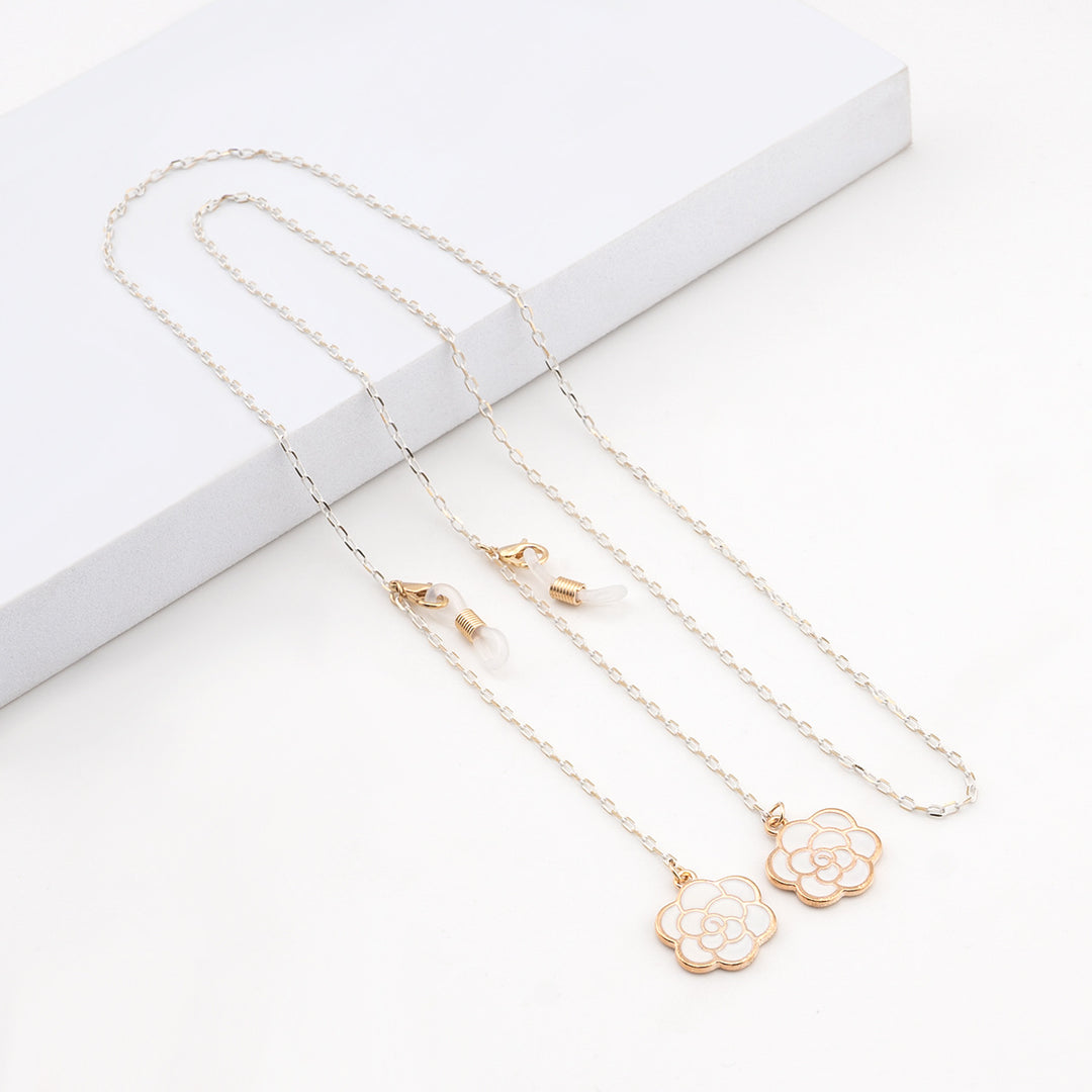 Elegant Geometric Glasses Chain Stornfield