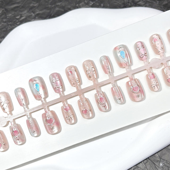 Artfully Designed Press-On Nail Set 1790745710