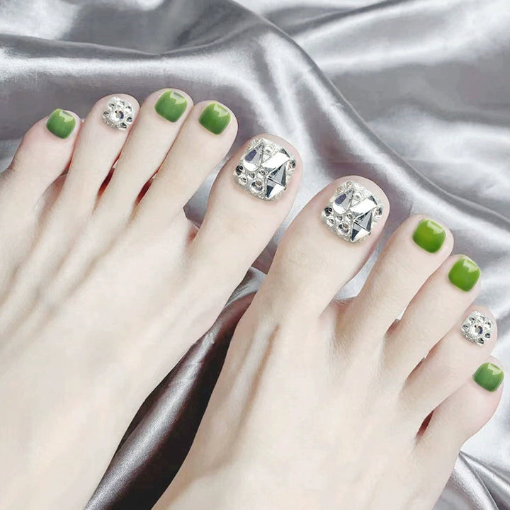Premium Decorative Press-On Nail Set Stornfield