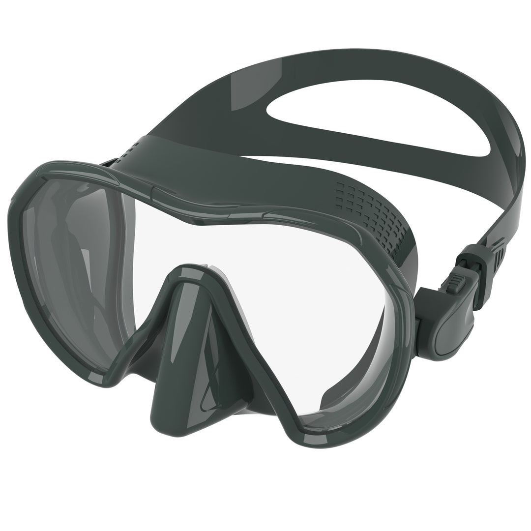 Diving mask with wide field of vision and comfortable silicone edge Stornfield