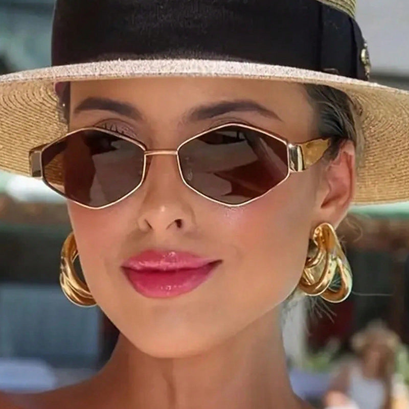 Women's geometric sunglasses with narrow metal frame and polarized lenses Stornfield