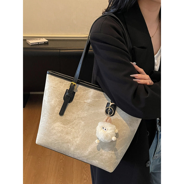 Spacious Multi-Functional Tote Bag Stornfield