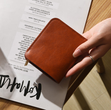 Classic Leather Bi-Fold Wallet Stornfield