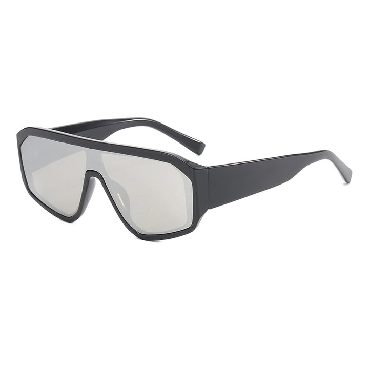 Women Fashionable Oversized Sunglasses in Futuristic Design Stornfield