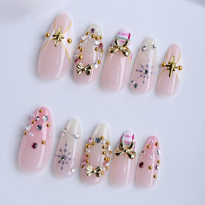 Artificial nails with luxurious 3D applications and elegant decorations Stornfield