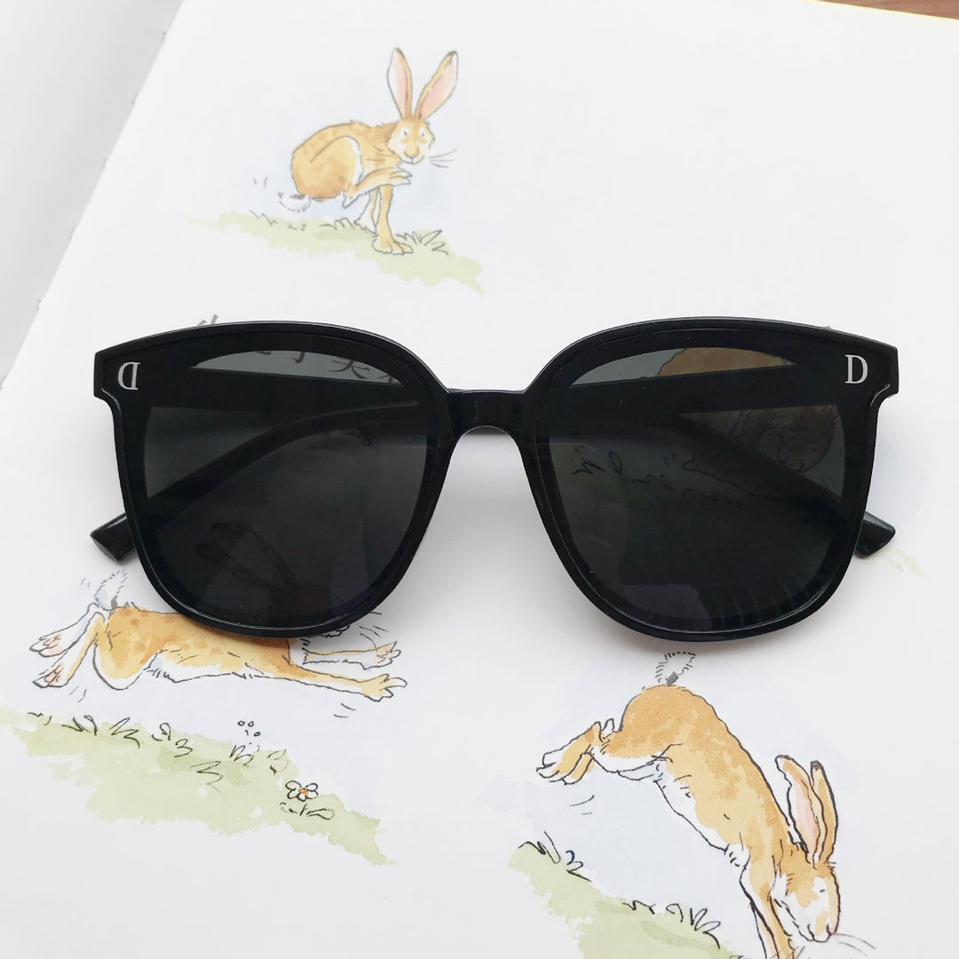 Stylish Oversized Square Sunglasses Stornfield