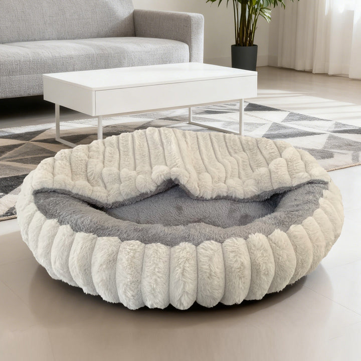 Ladies Cozy and Round Pet Bed with High Edge Stornfield