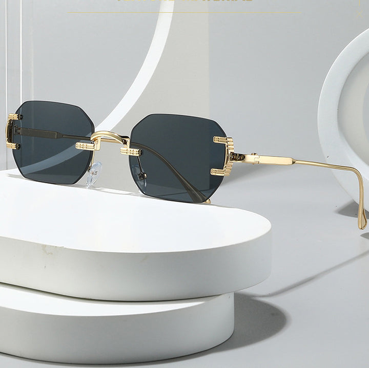 Ladies fashionable sunglasses in elegant geometric style Stornfield