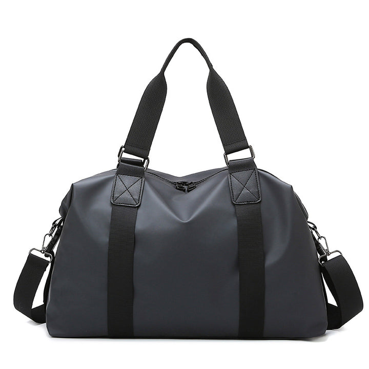 Sporty travel bag with water-repellent properties and ergonomic carrying handles Stornfield