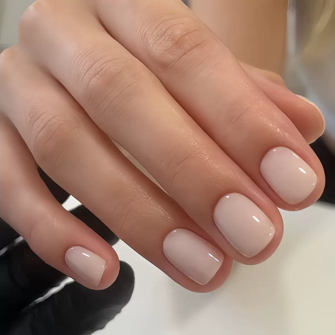 Premium Artificial Nail Set with Natural High Gloss Finish Stornfield