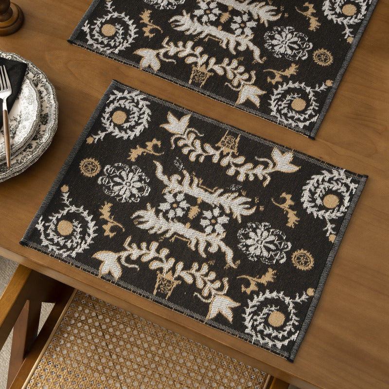 Reversible woven rug runner with ornamental jacquard structure Stornfield