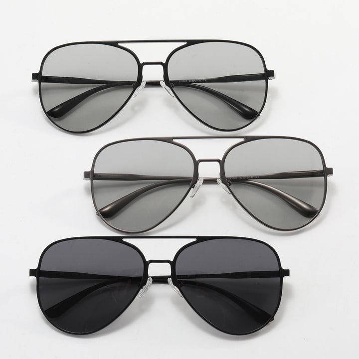 Women’s pilot sunglasses with UV protection and elegant frame Stornfield